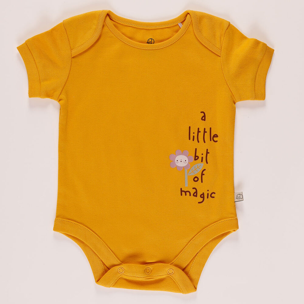 Baby “a little bit of magic” short sleeves bodysuit